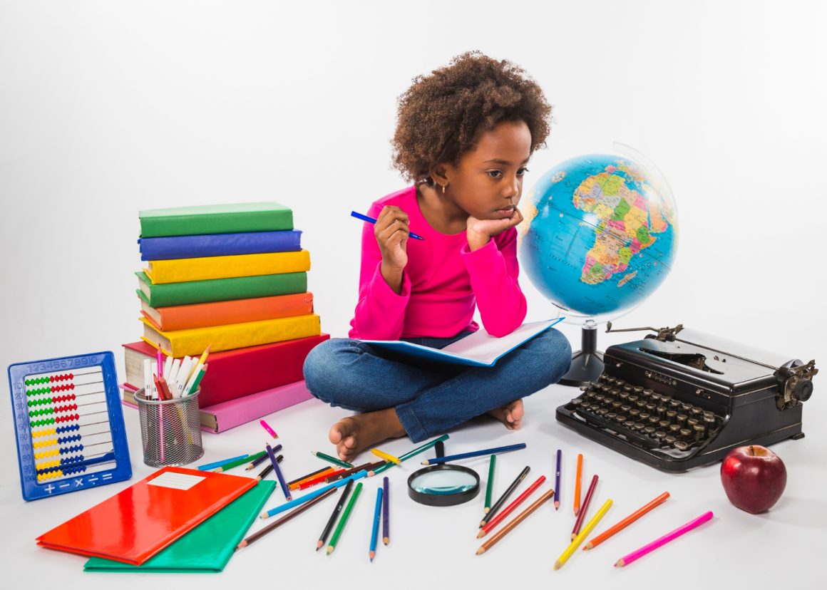 How Parents Can Choose the Right Learning Resources for Their Child at Home and Abroad