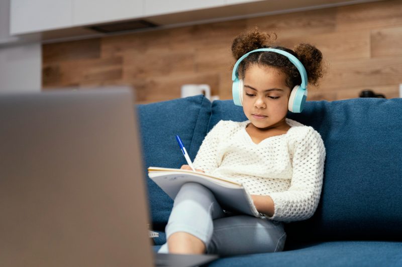 Best Online Learning Tools for Children Living Abroad