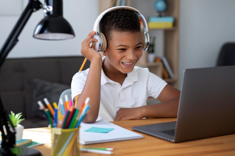 Essential Online Learning Tools Every Student Should Use in a Digital First World